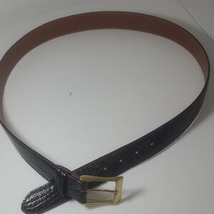 Saks Fifth Avenue Black Crocodile Belt with Gold Colored Buckle Size 40